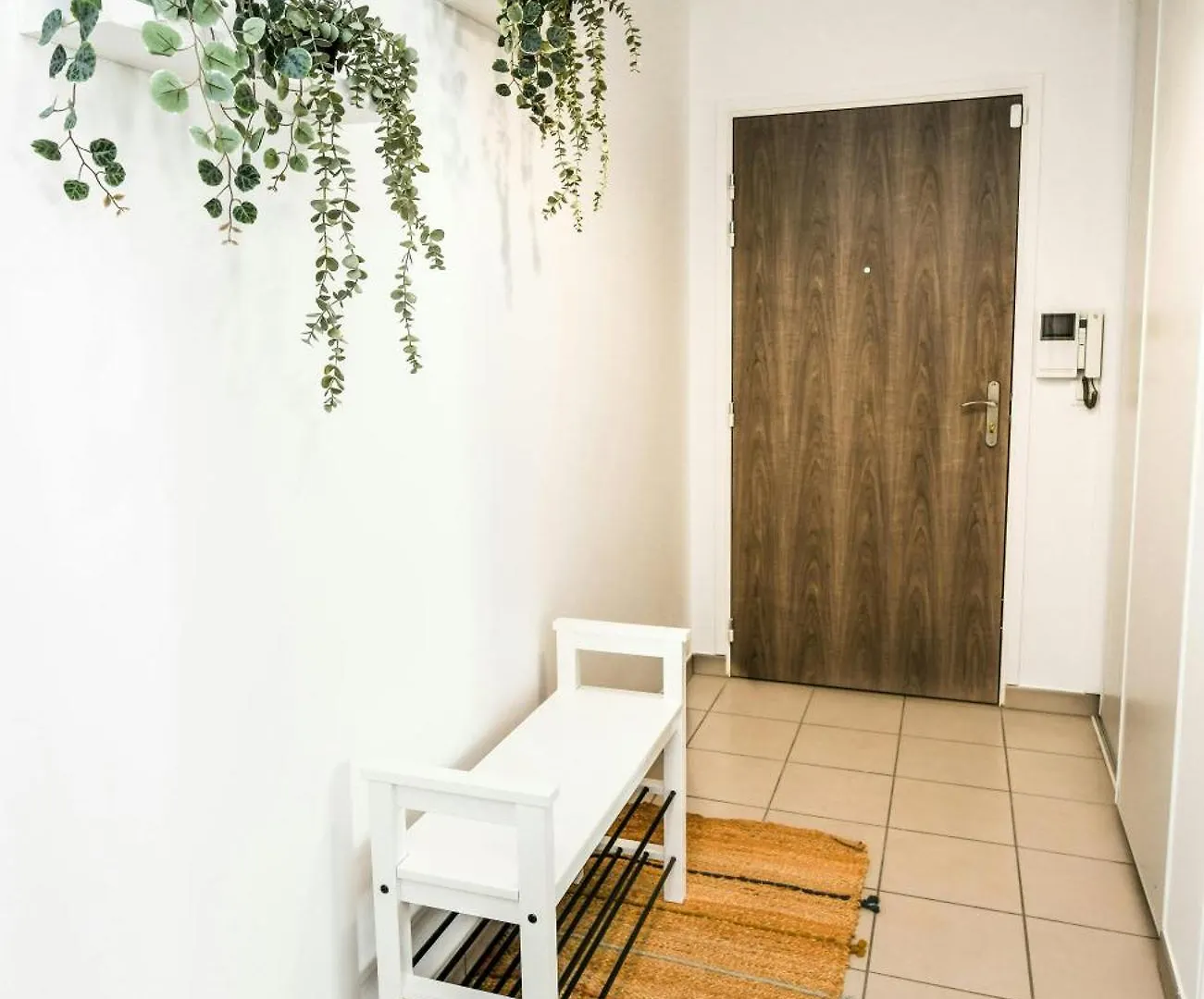 Cocon Prestige Lyonnais : Securite Et Commodites Venissieux Apartment